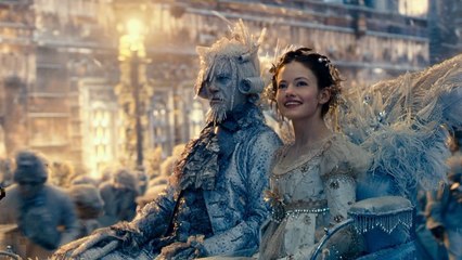 Helen Mirren, Keira Knightley In 'The Nutcracker And The Four Realms' New FRENCH LANGUAGE Trailer