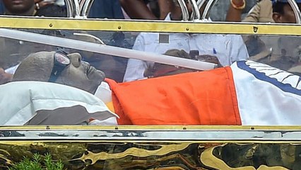 33 ஆண்டுகளுக்கு முன்பே வாசகத்தை எழுதி வைத்த கருணாநிதி- வீடியோ