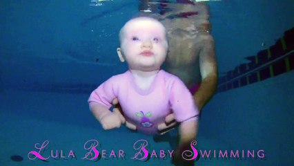 cours de natation pour bébé - mettez votre bébé en cours de natation le plus tôt possible