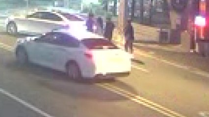 [단독] 무면허 음주운전에 집단폭행까지...말리는 사람도 위협 / YTN