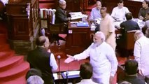 Parliament में जब PM Modi से Arun Jaitley ने हाथ मिलाने से किया इंकार | वनइंडिया हिन्दी