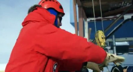 Horizon S54 - Ep06 Space Volcanoes - Part 01 HD Watch