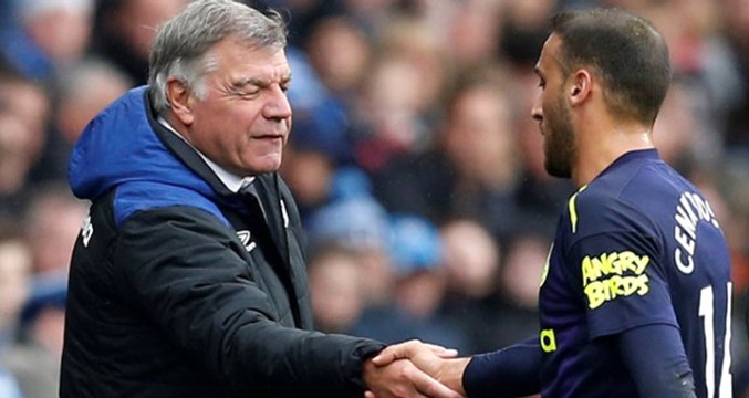 Everton'ın Eski Hocası Allardyce: Cenk'i Olympiakos'tan Aldığımız İçin Mutluyuz