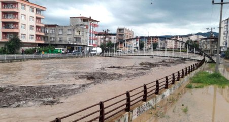 Son Dakika! Ordu'da Tabakhane Köprüsü'nün Çökme İhtimaline Karşı Trafiğe Kapatıldı