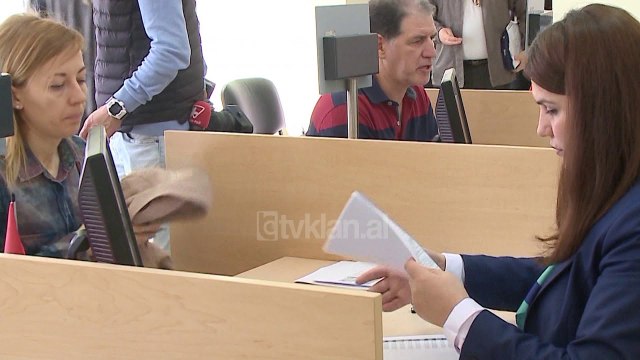 Ahmetaj u pergjigjet akuzave te opozitës