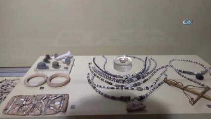 Dünyanın En Eski Aşıklarına Ait Takılar Mardin'de Sergileniyor