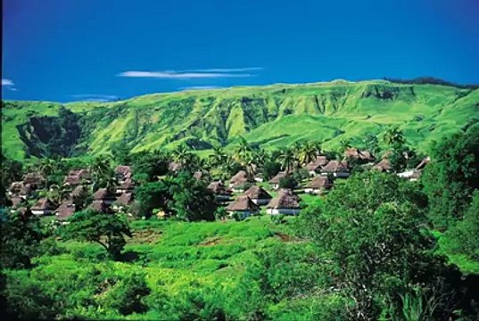 Did you know that there is a traditional indigenous Fijian planting and work calendar? April (‘Evereli’) is known as “Vula i Gasau” where reeds (gasau) begin to