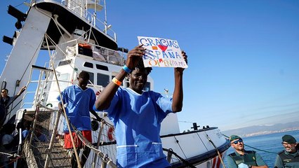 Un navire humanitaire accoste en Espagne avec 87 migrants