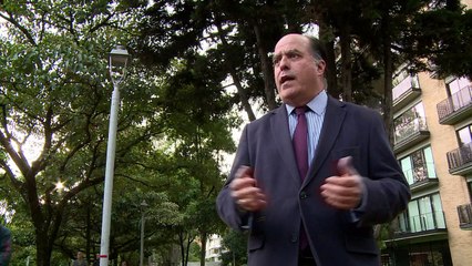 Opositores venezuelanos na mira da justiça