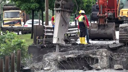 Selde yıkılan Cevizdere Köprüsünün beton ve korkulukları sökülüyor - ORDU