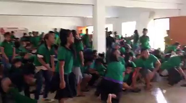 Coach Newell taught students at Ohmine Elementary School on Pohnpei how to do the #Boohlyah! Are we having fun yet? Eat right to play right!