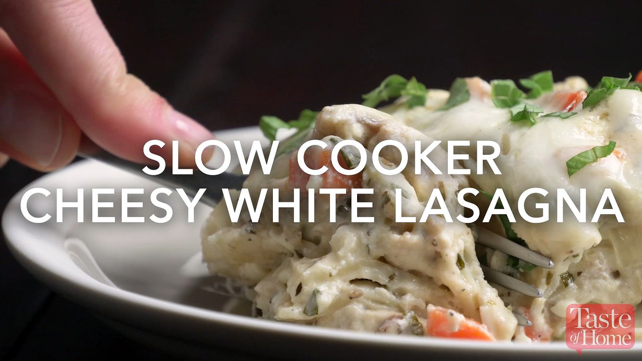 Slow Cooker Cheesy White Lasagna