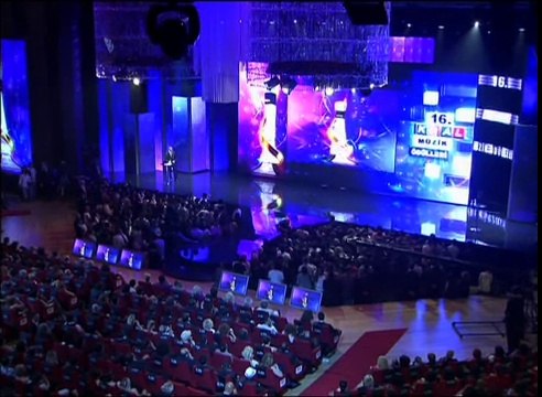 En İyi Çıkış Yapan Sanatçı - 2009 Kral Türkiye Müzik Ödülleri