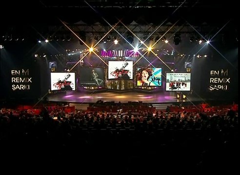 En İyi Remix Şarkı - 2011 Kral Müzik Ödülleri