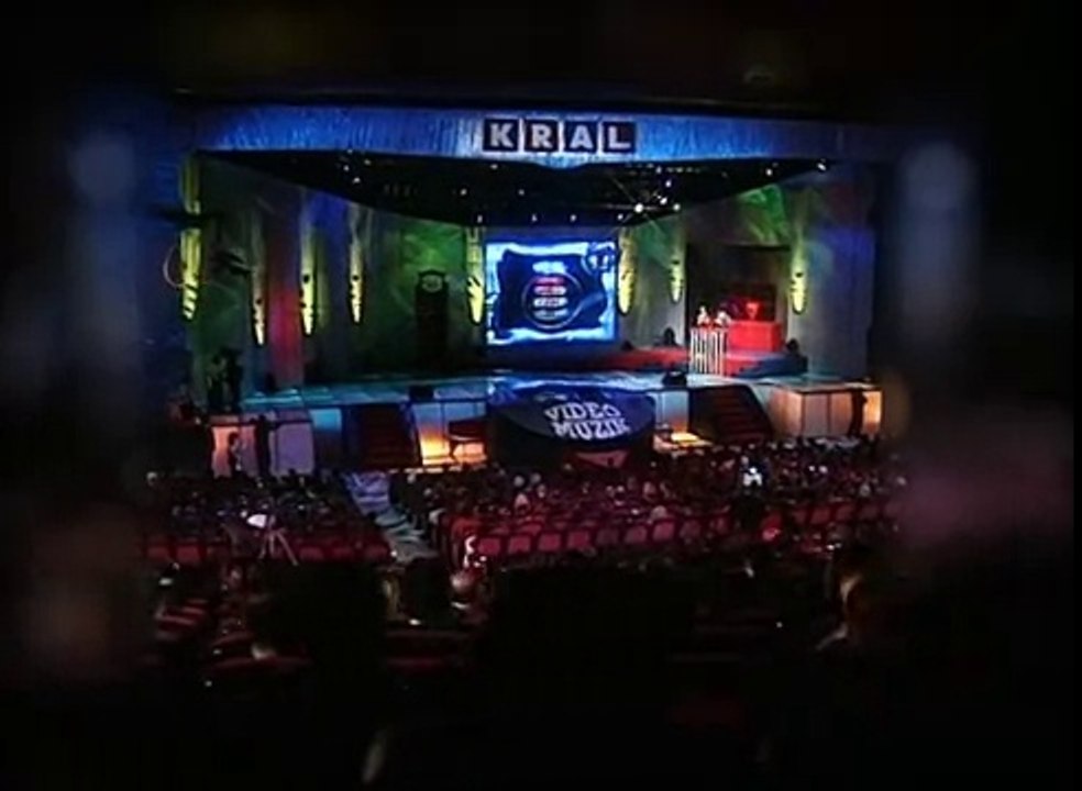 1999 Kral Türkiye Müzik Ödülleri - En İyi Türk Halk Müziği Kadın Sanatçı