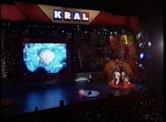 2000 Kral Türkiye Müzik Ödülleri - Cenk Eren ''Mahmur Bakışlı Dilber"