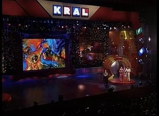 2000 Kral Türkiye Müzik Ödülleri - En İyi Çıkış Yapan Kadın Sanatçı