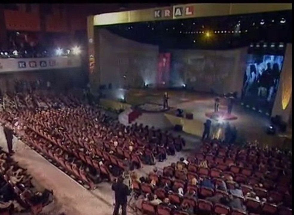 1998 Kral Türkiye Müzik Ödülleri - Ceylan "Le Le Kirvo"