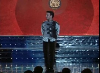 1994 Kral Türkiye Müzik Ödülleri - Tarkan ''Gül Döktüm Yollarına"