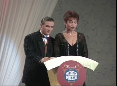 1994 Kral Türkiye Müzik Ödülleri - En İyi Türk Halk Müziği Erkek Sanatçı