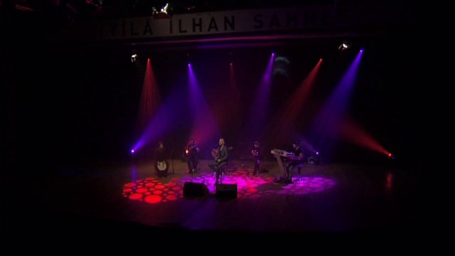 Kral Pop Akustik - Soner Sarıkabadayı - Kutsal Toprak