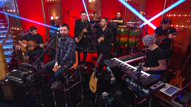 Kral Pop Akustik - Mehmet Erdem - Hey Gidi Koca Dünya