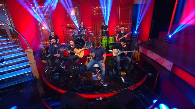 Kral Pop Akustik - Fettah Can - Buralardan Giderim