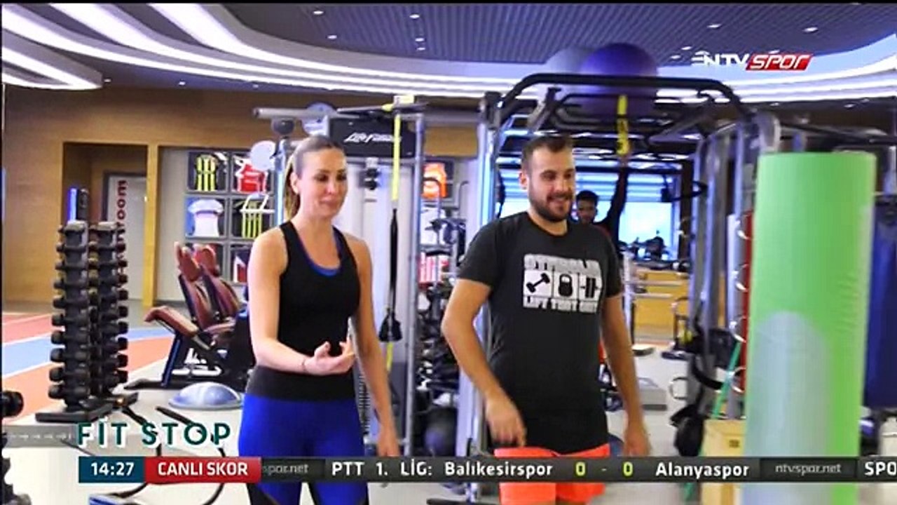 Oyuncu, Sunucu ve V1 Pilotu Ümit Erdim, Fit Stop'ta...