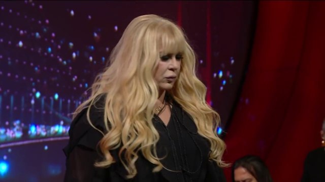 Zerrin Özer - Gönül (Mehmet'in Gezegeni)