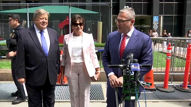 Melania Trump's parents sworn in as US citizens