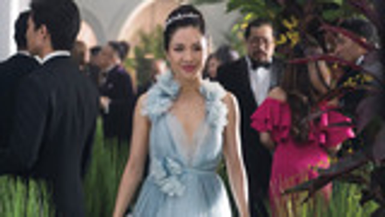 'Crazy Rich Asians' Review Roundup | THR News
