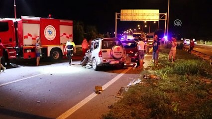 Saman yüklü tır devrildi: 2 yaralı - TEKİRDAĞ