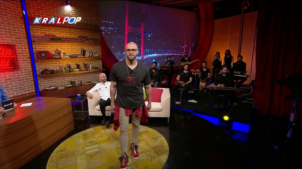 Genco Ecer - Vur (Mehmet'in Gezegeni)