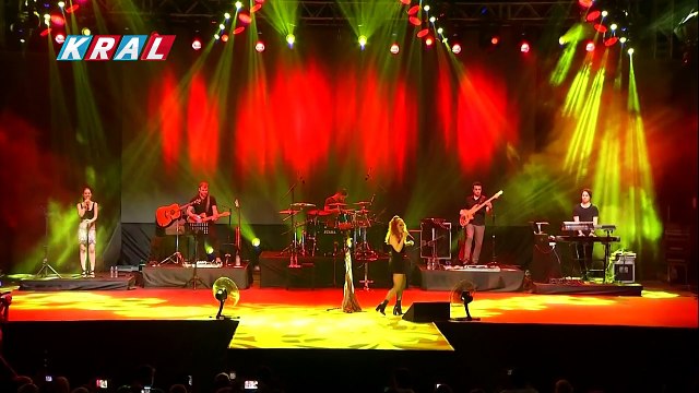 Sertab Erener - Aldırma Deli Gönlüm