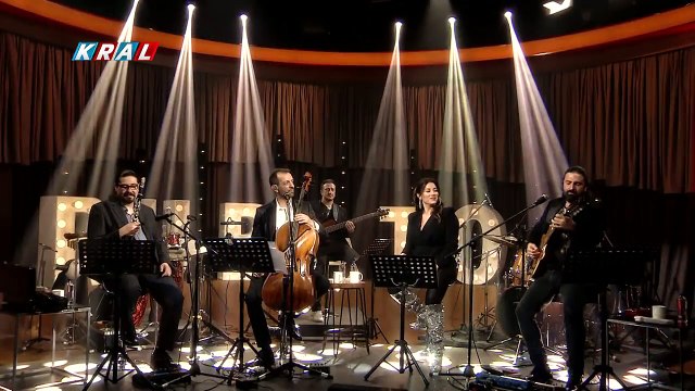 Rubato & Aşkın Nur Yengi - Hiç Ummazdım