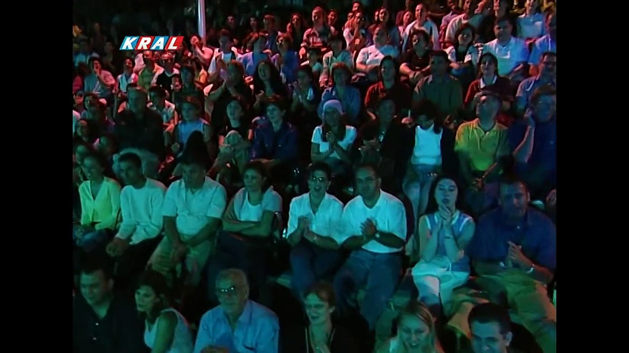 Mor Menekşe - Nilüfer