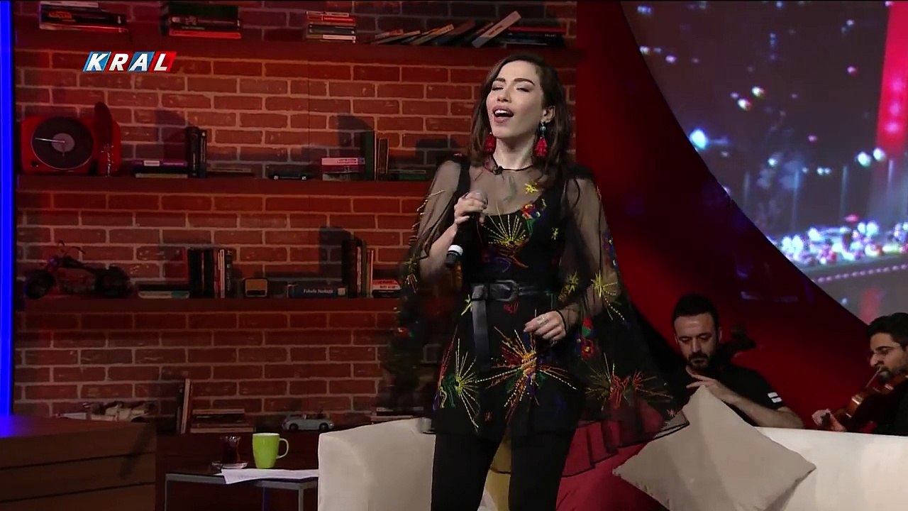 Burcu Güneş - Yoh Yoh