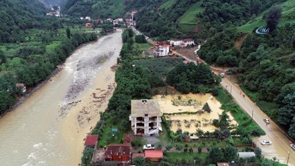 Rize'de selin neden olduğu tahribat havadan görüntülendi