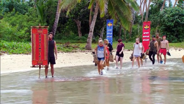 Australian Survivor: Champions vs Contenders - Immunity Challenge: Paddle Out