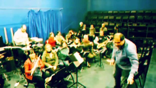 DOS MOMENTOS DISTINTOS DE LOS ENSAYOS DE LA BANDA MUNICIPAL DE TACUAREMBÓ, URUGUAY