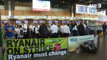 Pilotos da Ryanair fazem greve em cinco países europeus