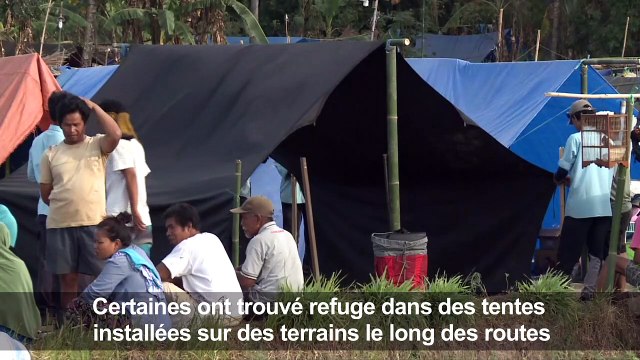 Lombok: les déplacés vivent dans des abris temporaires