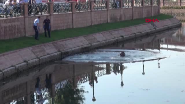 Eskişehir Çaya Düşen Eşinin Cesedi Bulundu; Gözyaşlarına Boğuldu