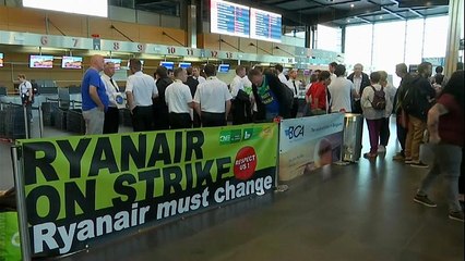 Sciopero Ryanair, i passeggeri chiedono risarcimento danni