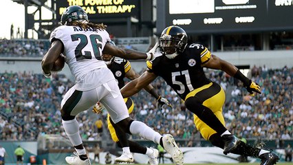 Ajayi loses his shoe on powerful 22-yard run