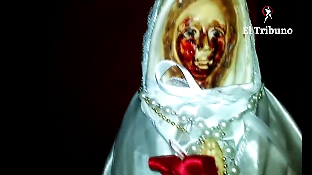 Captan a la Virgen de la Rosa Mística llorando lágrimas de sangre (VIDEO)