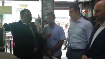 Télécharger la video: Afyonkarahisar Eski Bakan, Boşanmak Üzere Olan Çifti Barıştırdı