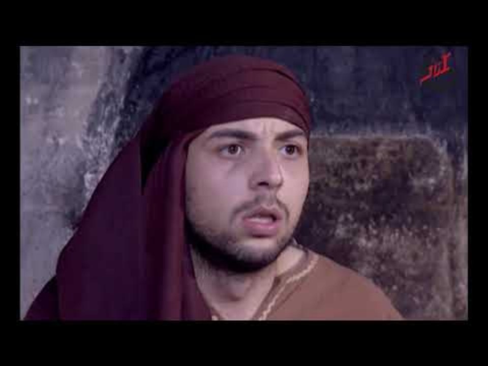 دفاع عبود عن رشيد في السجن وضربه لابو صخر -مسلس...