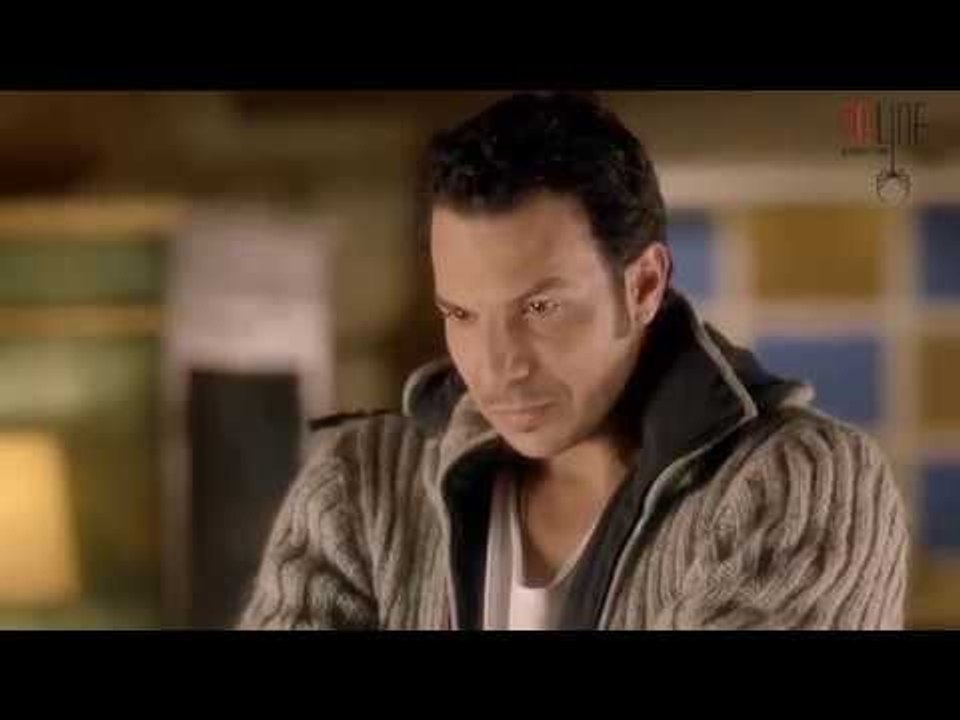 تلفون غير متوقع من رجا للين بعد ان تحضرت للقاء به -  باسل خياط -  نادين الراسي - مسلسل قصة حب