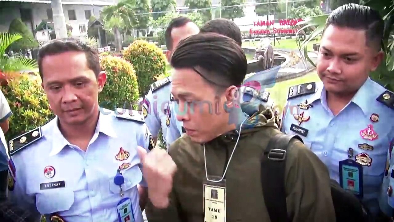 Proses Hukum Luna Maya dan Cut Tari Bakal Dilanjutkan, Ini Komentar Ariel - Cumicam 08 Agustus 2018